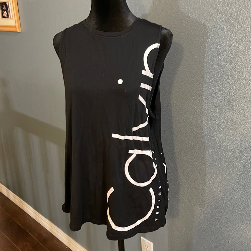 Calvin Klein workout tank size medium